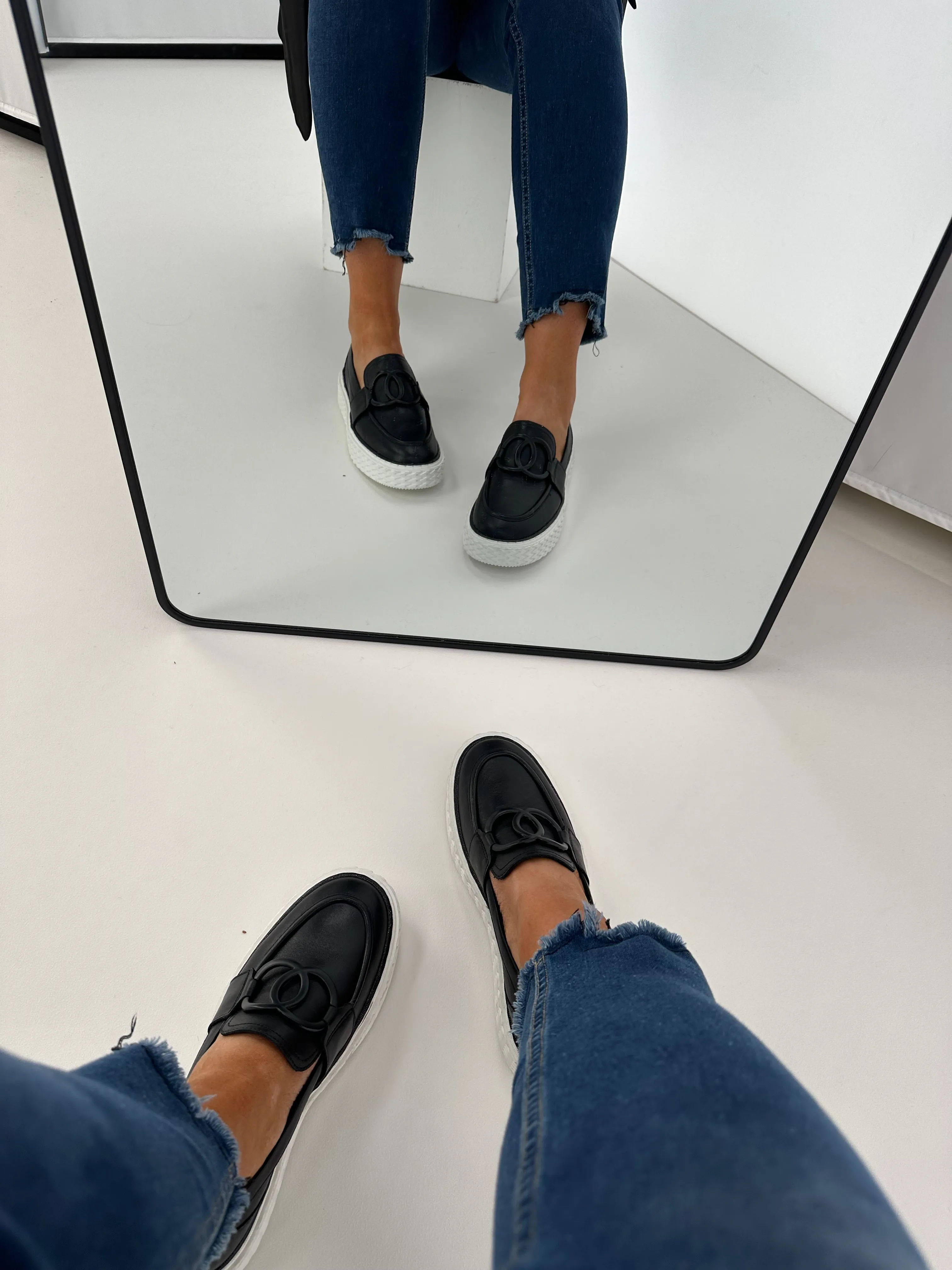 EOS Trina Loafer Black