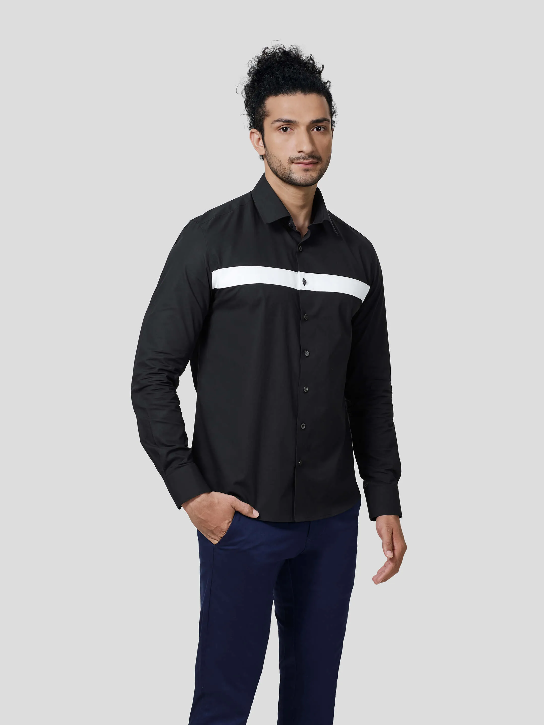 Fantast Full Sleeve Contrast Trim Untuck Fit Shirt