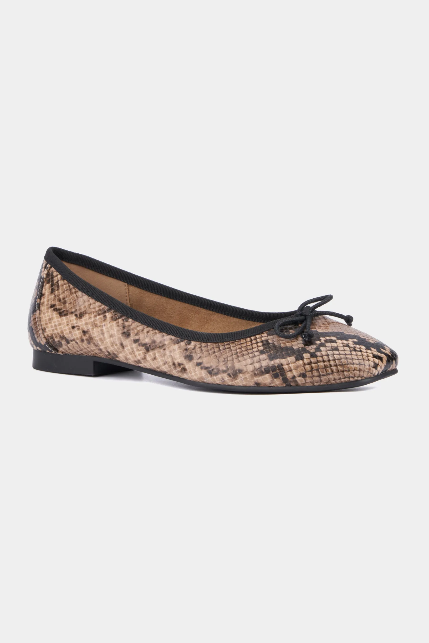 Paulina Square Toe Ballet Flats
